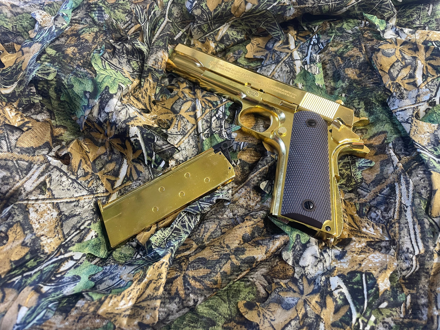 Golden Eagle 3305GD GM1911 – Green Gas Powered Gas Blowback, Golden Chrome Finish with Markings