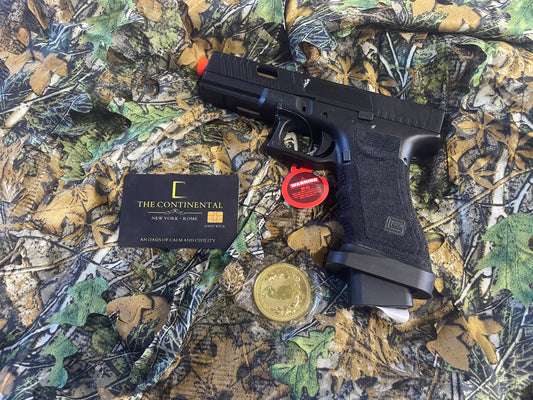 DOUBLE BELL Glock 17 TTI CNC Type John Wick Combat Master - Custom Green Gas Blowback